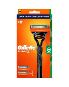 Gillette Fusion Razor Handle + 2 Cartridges